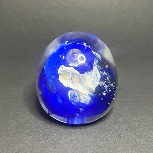 Vintage Kerry Ireland Irish Studio Art Glass Oval Blue & White Swirl Paperweight